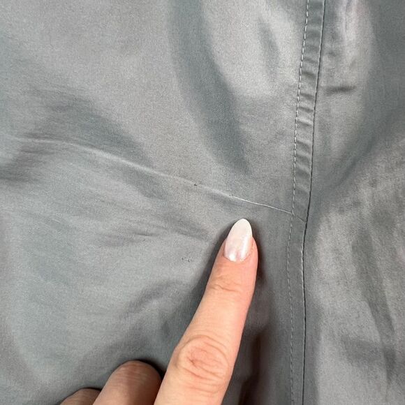 Under Armour Heat Gear Gym Shorts Mens Small Loose Fit Elastic Waist Pockets - Picture 6 of 9